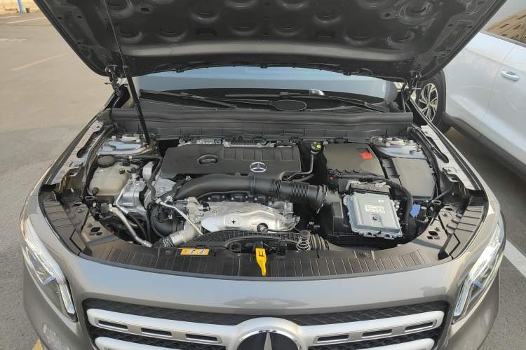 Used Mercedes-Benz GLB 2022 GLB 220 Dynamic Edition Engine Bay