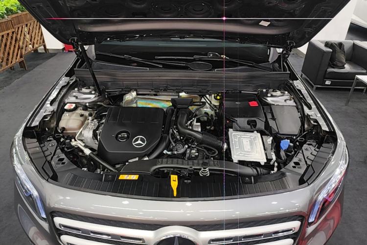 Used Mercedes-Benz GLB 2022 Second Facelift GLB 200 Fashion Edition Engine Bay