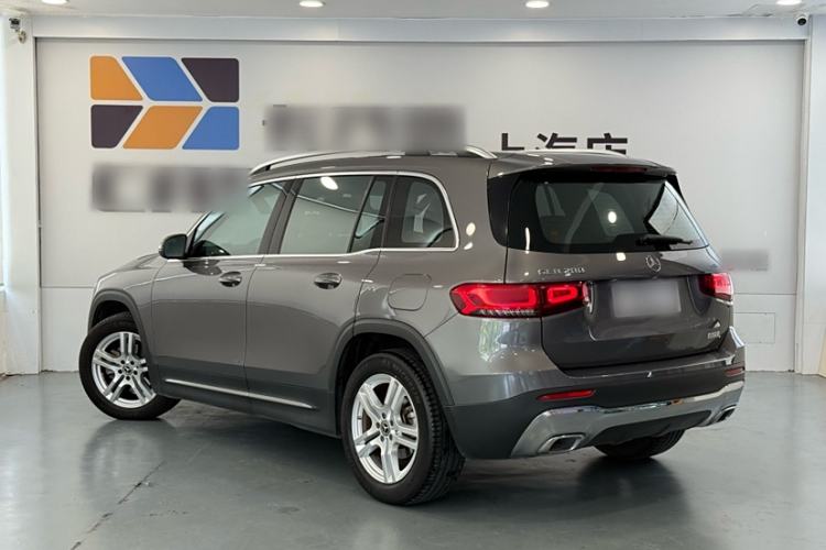 Used Mercedes-Benz GLB 2022 Second Facelift GLB 200 Dynamic Edition Exterior 3