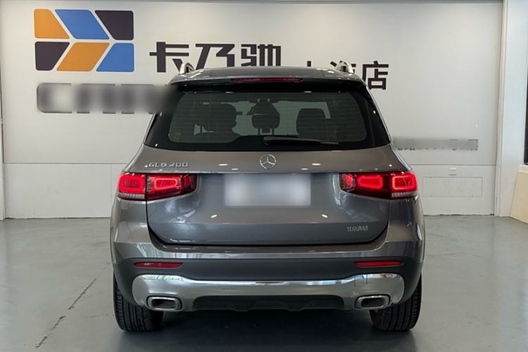 Used Mercedes-Benz GLB 2022 Second Facelift GLB 200 Dynamic Edition Exterior 4
