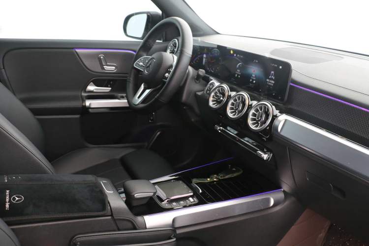 Used Mercedes-Benz GLB 2022 Refresh GLB 200 Dynamic Edition Exterior 7