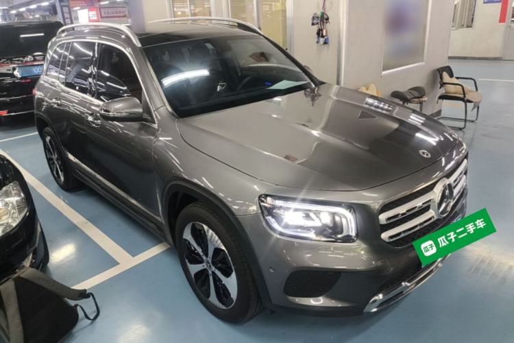 Used Mercedes-Benz GLB 2022 GLB 220 Fashion Model Front Right 45 Deg