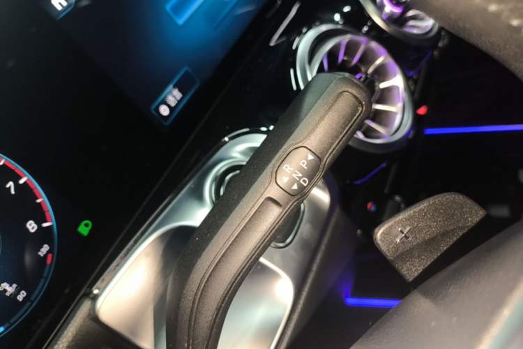 Used Mercedes-Benz GLB 2022 GLB 220 Fashion Model Gear Lever