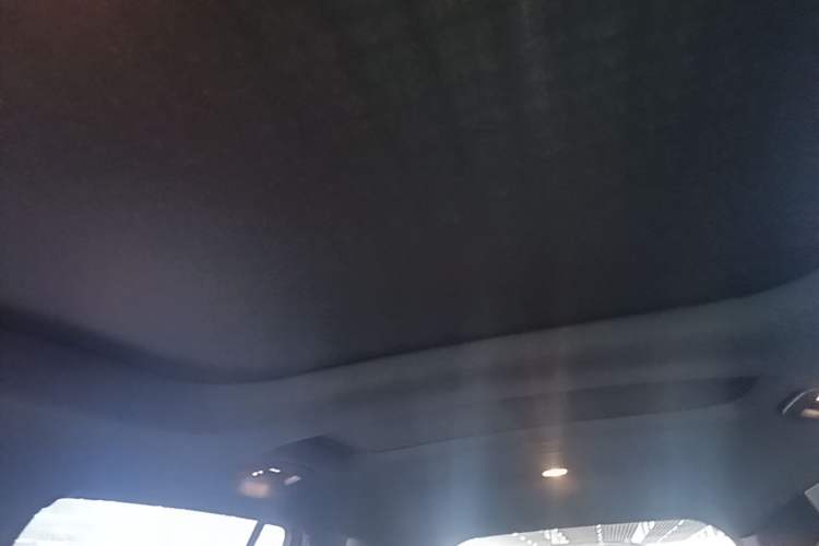 Used Mercedes-Benz GLB 2022 Second Facelift GLB 200 Fashion Edition Headliner