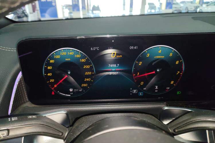 Used Mercedes-Benz GLB 2022 GLB 220 Dynamic Edition Instrument Cluster