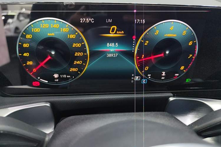 Used Mercedes-Benz GLB 2022 Second Facelift GLB 200 Fashion Edition Instrument Cluster