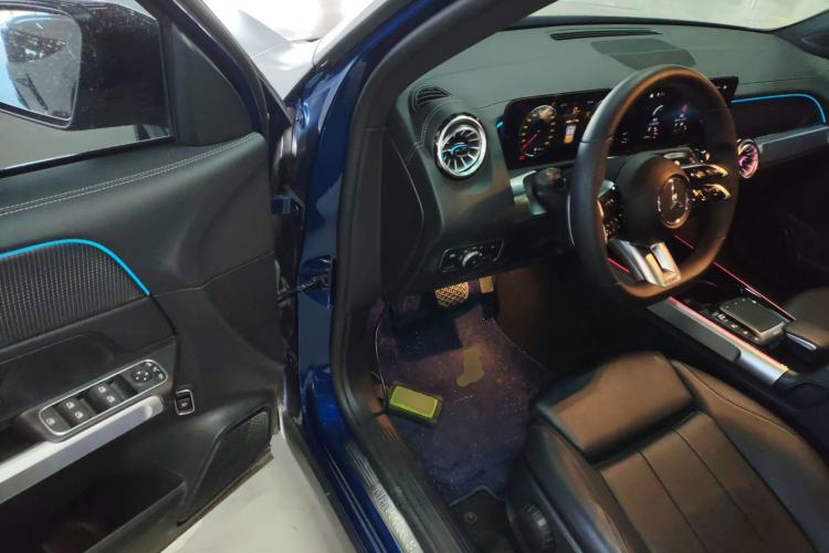 Used Mercedes-Benz GLB 2022 GLB 220 Dynamic Edition Interior 3