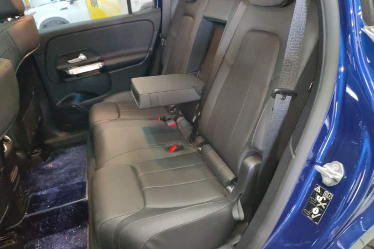 Used Mercedes-Benz GLB 2022 GLB 220 Dynamic Edition Interior 4