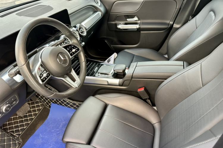 Used Mercedes-Benz GLB 2022 GLB 220 Dynamic Edition Interior 6