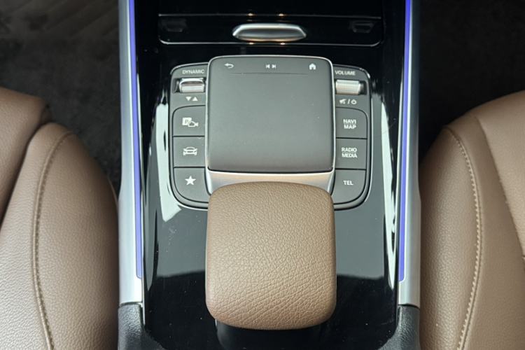 Used Mercedes-Benz GLB 2022 GLB 220 Dynamic Edition Interior 7