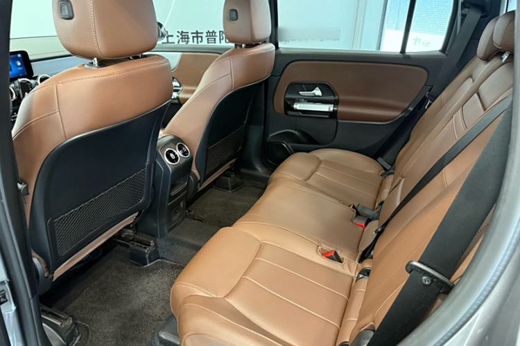 Used Mercedes-Benz GLB 2022 Second Facelift GLB 200 Dynamic Edition Interior 9