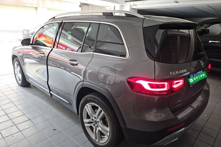 Used Mercedes-Benz GLB 2022 GLB 220 Dynamic Edition Rear Left 45 Deg