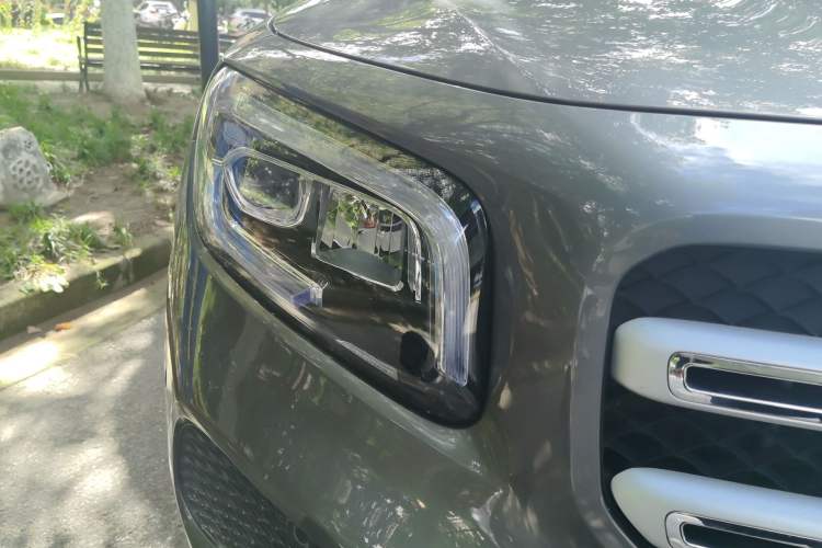 Used Mercedes-Benz GLB 2022 Second Facelift GLB 200 Fashion Edition Right Front Headlight