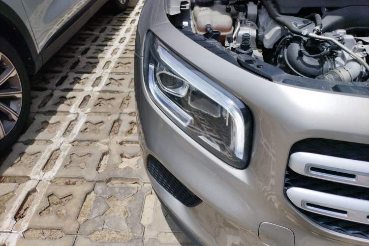 Used Mercedes-Benz GLB 2022 GLB 220 Fashion Model Right Front Headlight