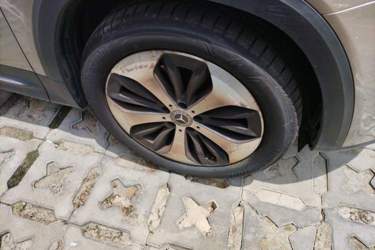 Used Mercedes-Benz GLB 2022 GLB 220 Fashion Model Right Front Wheel Hub