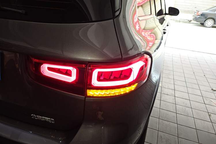 Used Mercedes-Benz GLB 2022 GLB 220 Dynamic Edition Right Rear Taillight