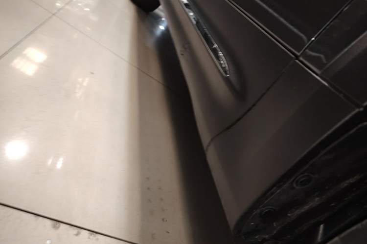 Used Mercedes-Benz GLB 2022 Refresh GLB 200 Dynamic Edition Right Side Sill