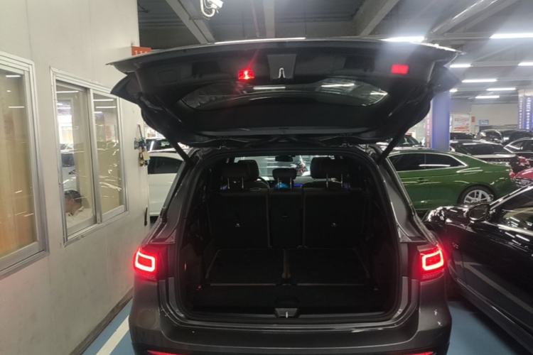 Used Mercedes-Benz GLB 2022 GLB 220 Fashion Model Trunk