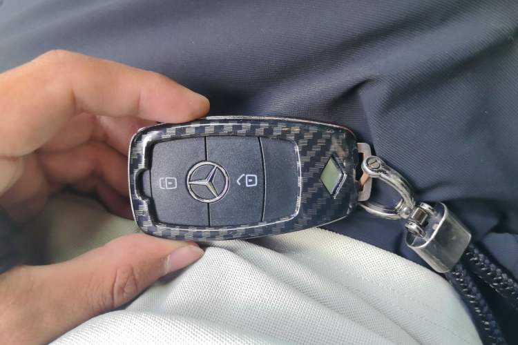 Used Mercedes-Benz GLB 2022 Second Facelift GLB 200 Fashion Edition Vehicle Key