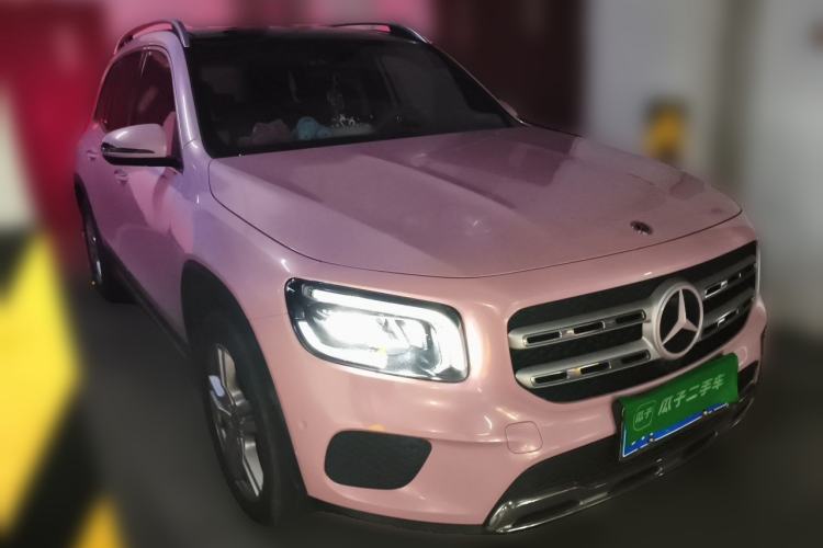 Used Mercedes-Benz GLB 2022 GLB 200 Dynamic Edition Front Right 45 Deg