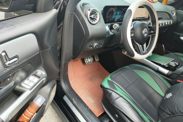 Used Mercedes-Benz GLB 2022 Second Facelift GLB 200 Dynamic Edition Driver Seat