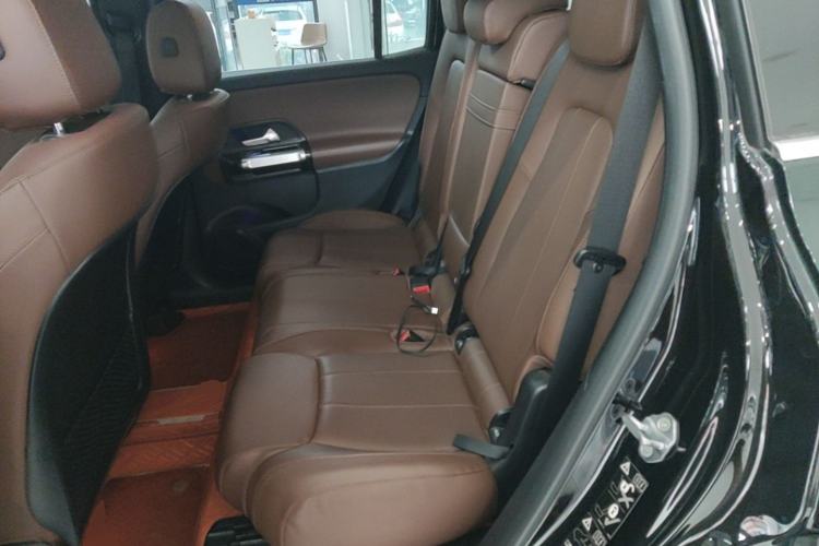 Used Mercedes-Benz GLB 2022 GLB 200 Stylish Edition Left Rear Seat