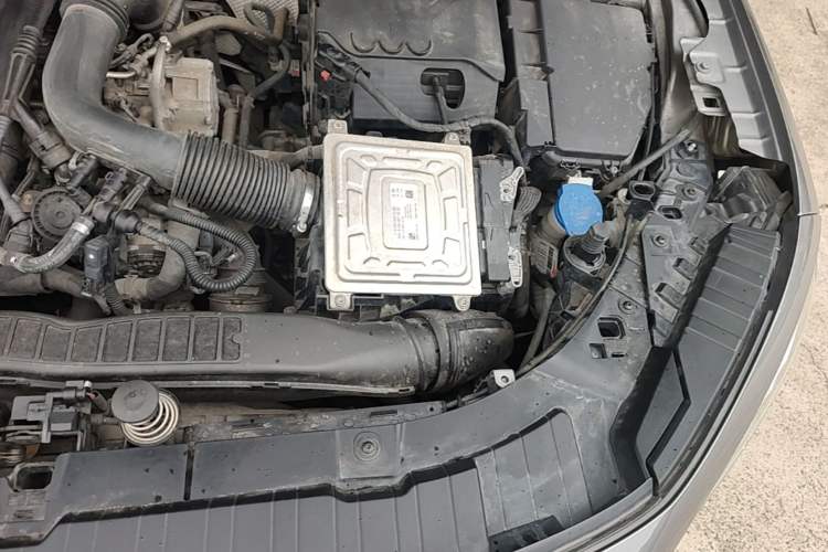Used Mercedes-Benz GLB 2022 Updated GLB 200 Fashion Edition Engine Bay Left