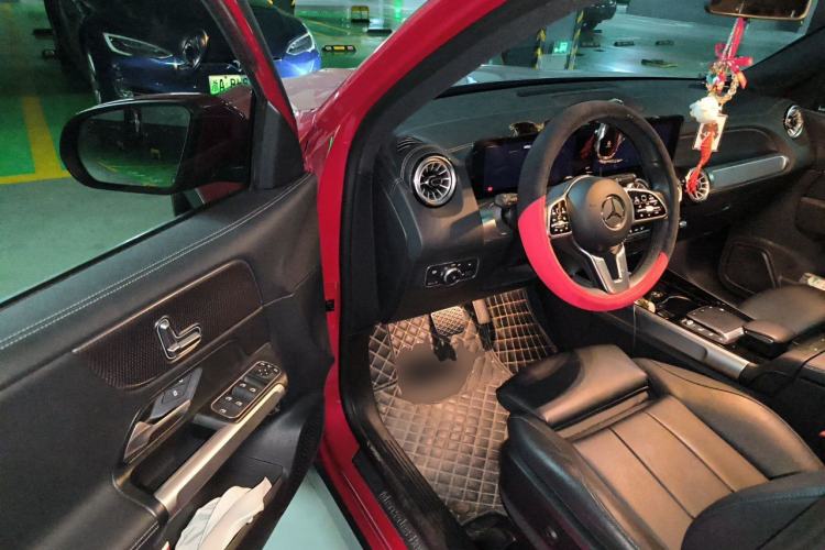 Used Mercedes-Benz GLB 2022 GLB 200 Dynamic Edition Driver Seat
