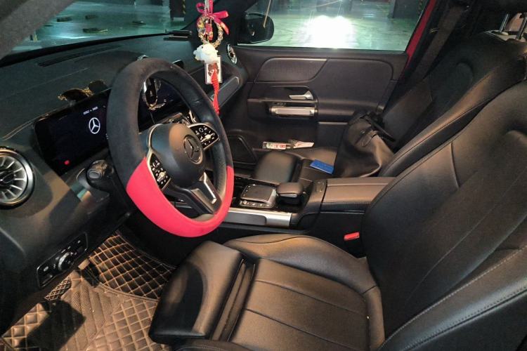 Used Mercedes-Benz GLB 2022 GLB 200 Dynamic Edition Left Front Seat