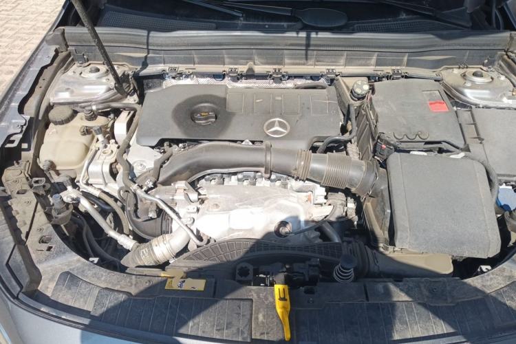 Used Mercedes-Benz GLB 2022 GLB 220 Fashion Model Engine Bay