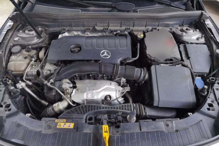 Used Mercedes-Benz GLB 2022 GLB 220 Dynamic Edition Engine Bay