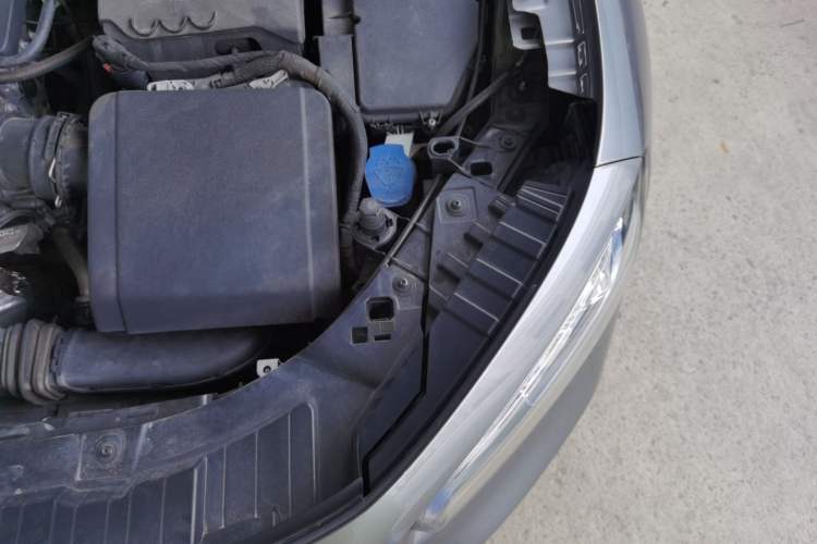 Used Mercedes-Benz GLB 2022 GLB 220 Dynamic Edition Engine Bay Left