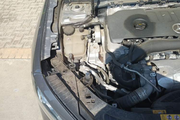 Used Mercedes-Benz GLB 2022 GLB 220 Fashion Model Engine Bay Right