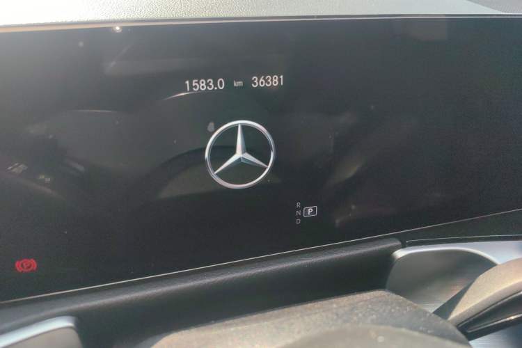 Used Mercedes-Benz GLB 2022 Refresh GLB 200 Dynamic Edition Instrument Cluster