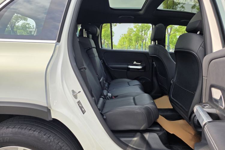 Used Mercedes-Benz GLB 2022 GLB 220 Dynamic Edition Interior 6