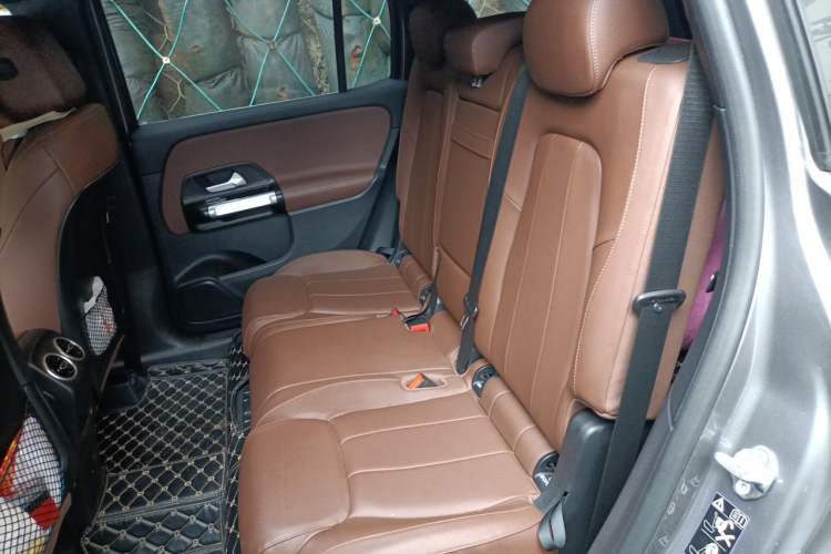 Used Mercedes-Benz GLB 2022 Second Facelift GLB 200 Fashion Edition Left Rear Seat
