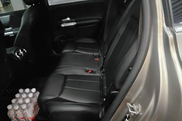 Used Mercedes-Benz GLB 2022 Refresh GLB 200 Dynamic Edition Left Rear Seat
