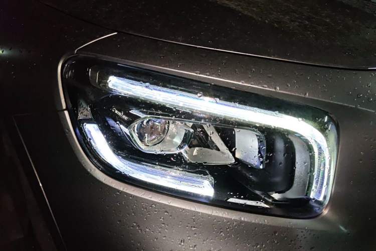 Used Mercedes-Benz GLB 2022 Updated GLB 200 Fashion Edition Right Front Headlight