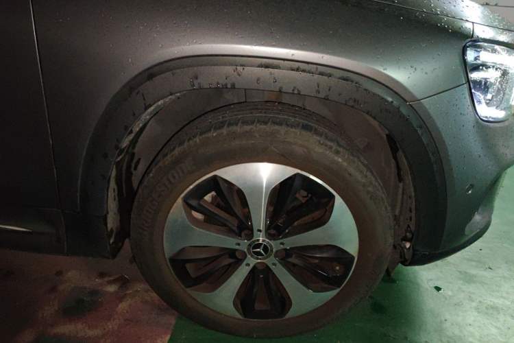 Used Mercedes-Benz GLB 2022 Updated GLB 200 Fashion Edition Right Front Wheel Hub