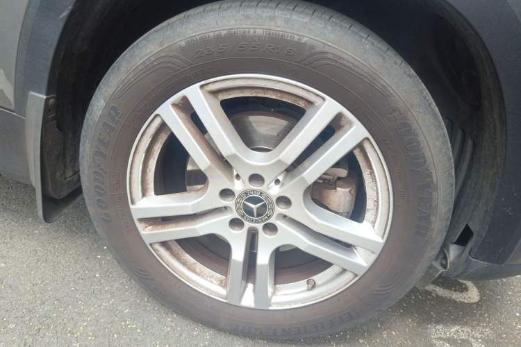 Used Mercedes-Benz GLB 2022 GLB 200 Dynamic Edition Right Front Wheel Hub