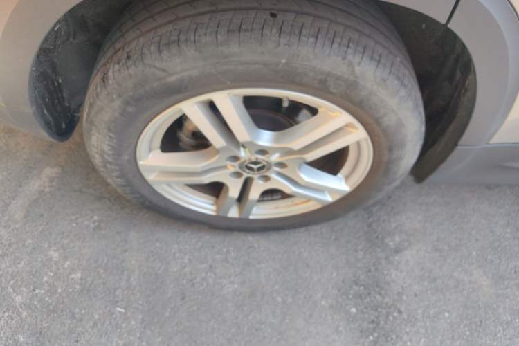 Used Mercedes-Benz GLB 2022 Refresh GLB 200 Dynamic Edition Right Rear Wheel Hub