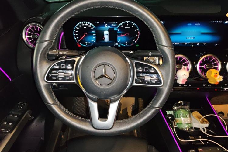 Used Mercedes-Benz GLB 2022 Updated GLB 200 Fashion Edition Steering Wheel