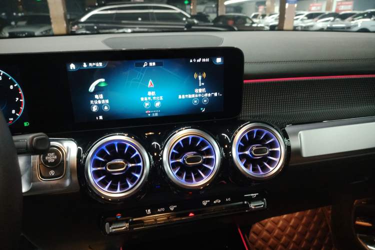 Used Mercedes-Benz GLB 2022 Updated GLB 200 Fashion Edition Audio And AC Panel
