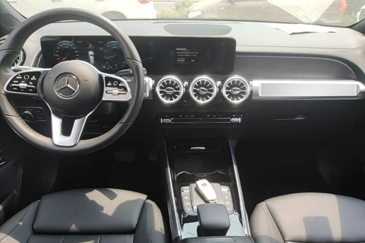 Used Mercedes-Benz GLB 2022 GLB 220 Fashion Model Audio And AC Panel
