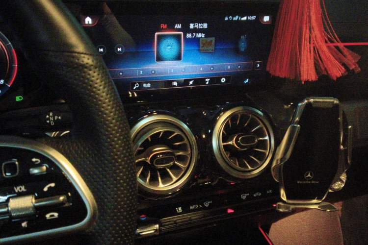 Used Mercedes-Benz GLB 2022 Updated GLB 200 Fashion Edition Audio And AC Panel