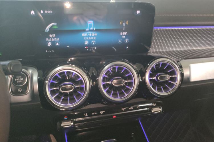 Used Mercedes-Benz GLB 2022 GLB 220 Fashion Model Audio And AC Panel