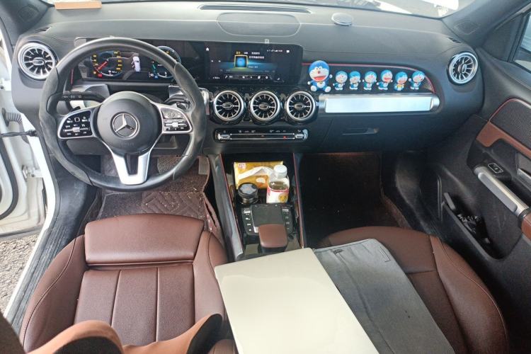 Used Mercedes-Benz GLB 2022 GLB 220 Dynamic Edition Center Console