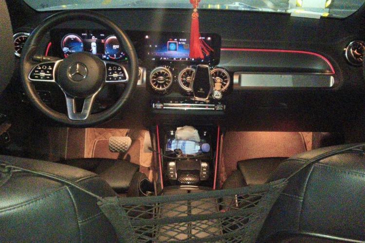 Used Mercedes-Benz GLB 2022 Updated GLB 200 Fashion Edition Center Console