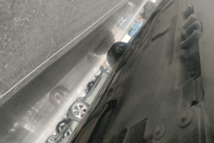 Used Mercedes-Benz GLB 2022 GLB 220 4MATIC Chassis Rear Left