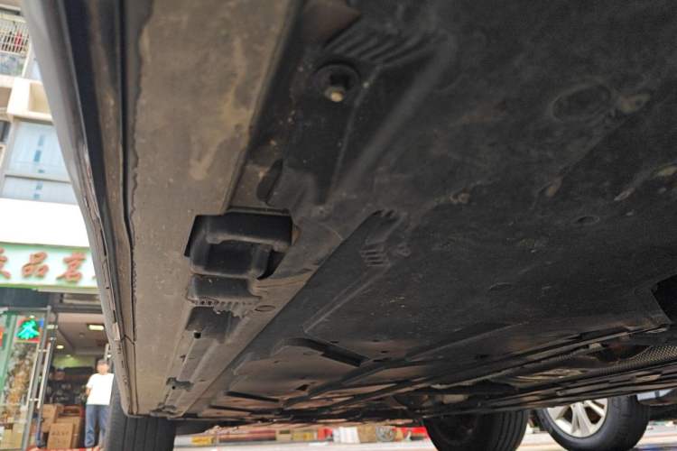 Used Mercedes-Benz GLB 2022 GLB 220 Fashion Model Chassis Rear Left